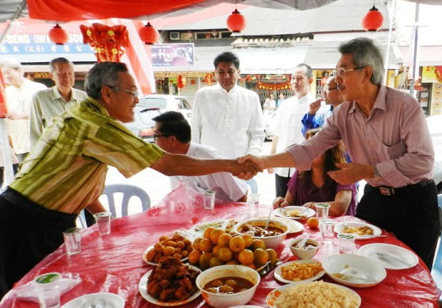datuk ku Yap gerakan http://www.buletinonline.net/images/stories/aberita2/datuk%20ku%20Yap%20gerakan.jpg